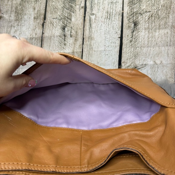 COACH - crossbody/hand bag - Picture 10 of 12